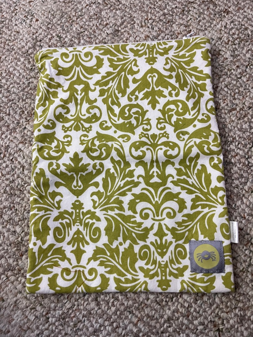 Itzy Ritzy Green and White Damask Pouch